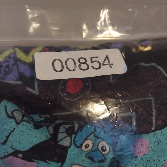 Kids Black Graphic Tee with Monsters Design MED Mike Sully - Picture 6 of 6